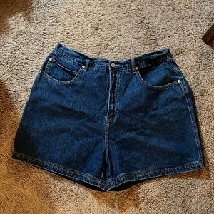 Xhilaration size 22W Denim Shorts